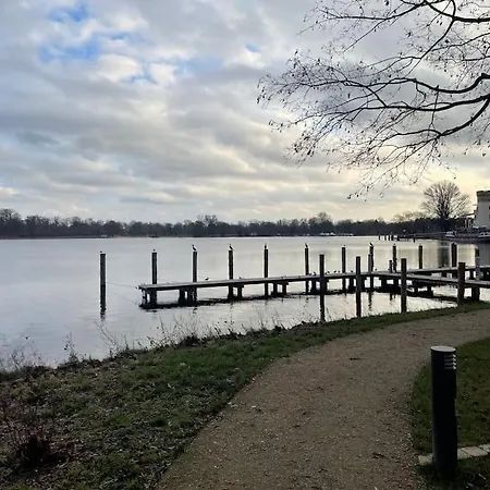 Apartment Luxurioeses Mit Privatem Zugang Zum Potsdam