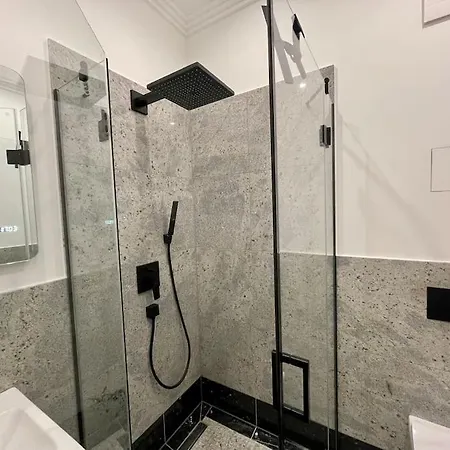 Luxurioeses Mit Privatem Zugang Zum Apartment Potsdam